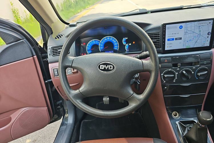 Used BYD F3 2012 Energy-Saving Model 1.5L Manual Comfort Version Steering Wheel