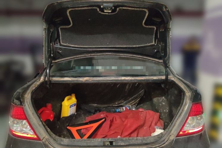 Used BYD F3 2012 Energy-Saving Model 1.5L Manual Comfort Version Trunk