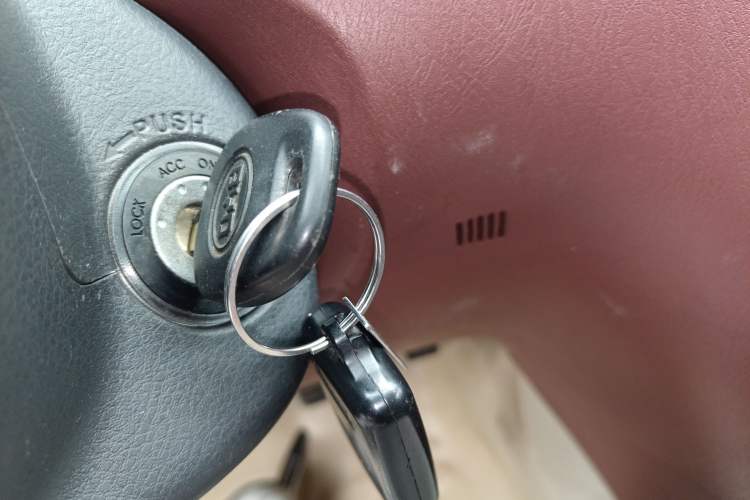 Used BYD F3 2012 Energy-Saving Model 1.5L Manual Comfort Version Vehicle Key