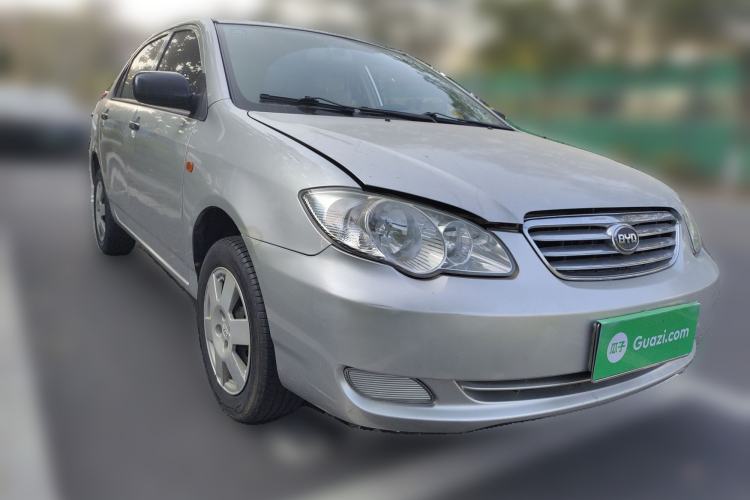 Used BYD F3 2012 Energy-Saving Model 1.5L Manual Comfort Version Front Right 45 Deg