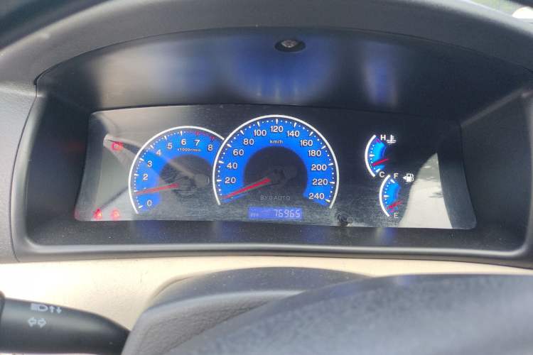 Used BYD F3 2012 Energy-Saving Model 1.5L Manual Comfort Version Instrument Cluster