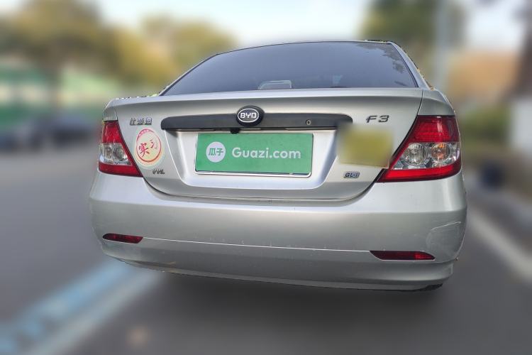 Used BYD F3 2012 Energy-Saving Model 1.5L Manual Comfort Version Rear