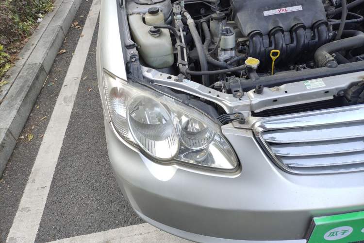 Used BYD F3 2012 Energy-Saving Model 1.5L Manual Comfort Version Right Front Headlight