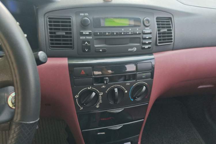 Used BYD F3 2012 Energy-Saving Model 1.5L Manual Comfort Version Audio And AC Panel