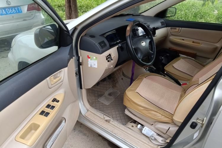 Used BYD F3 2012 Energy-Saving Edition 1.5L Manual Standard Model Driver Seat