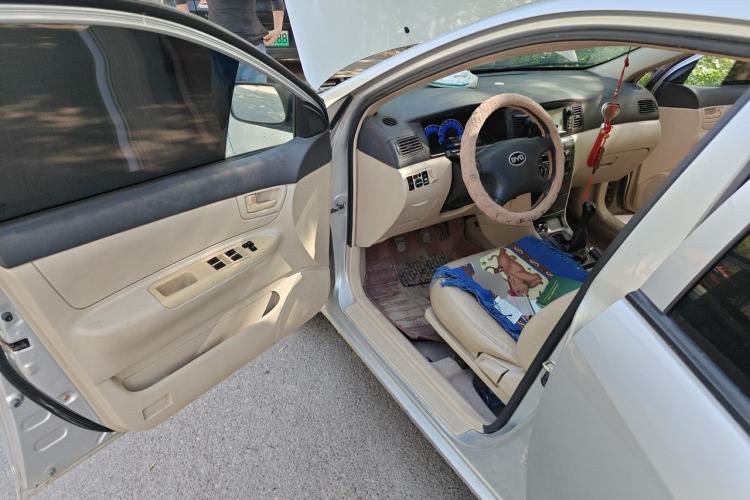 Used BYD F3 2012 Energy-Saving Edition 1.5L Manual Standard Model Driver Seat