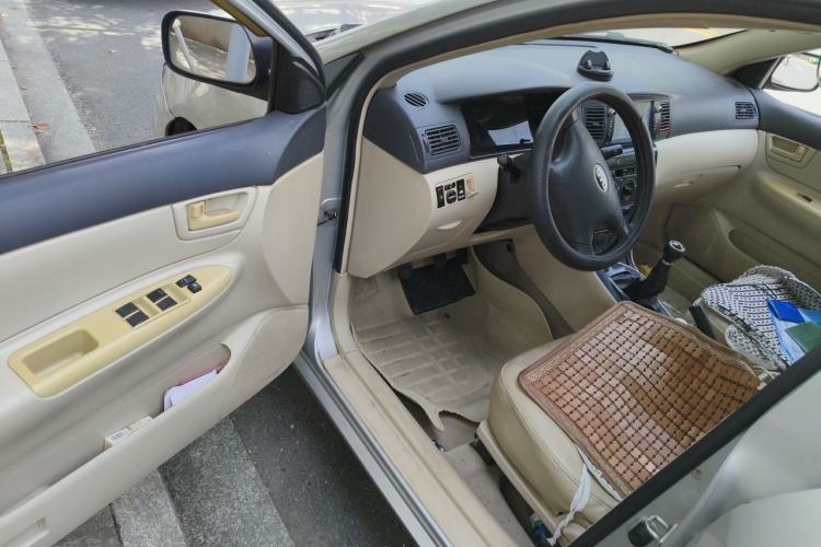 Used BYD F3 2012 Energy-Saving Model 1.5L Manual Comfort Version Driver Seat