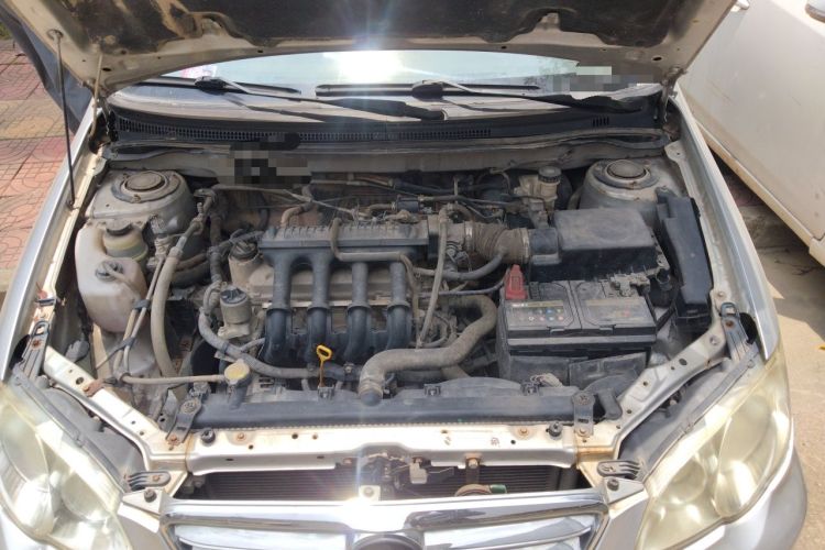 Used BYD F3 2012 Energy-Saving Model 1.5L Manual Comfort Version Engine Bay