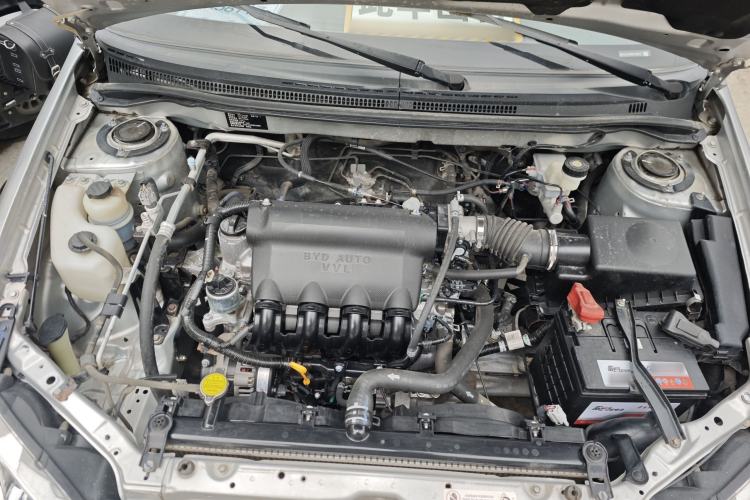 Used BYD F3 2012 Energy-Saving Model 1.5L Manual Comfort Version Engine Bay