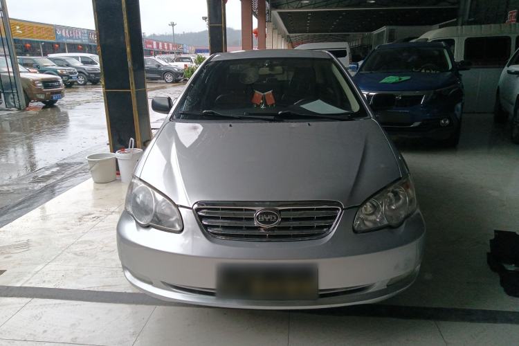 Used BYD F3 2012 Energy-Saving Model 1.5L Manual Comfort Version Front