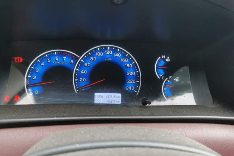 Used BYD F3 2012 Energy-Saving Model 1.5L Manual Comfort Version Instrument Cluster