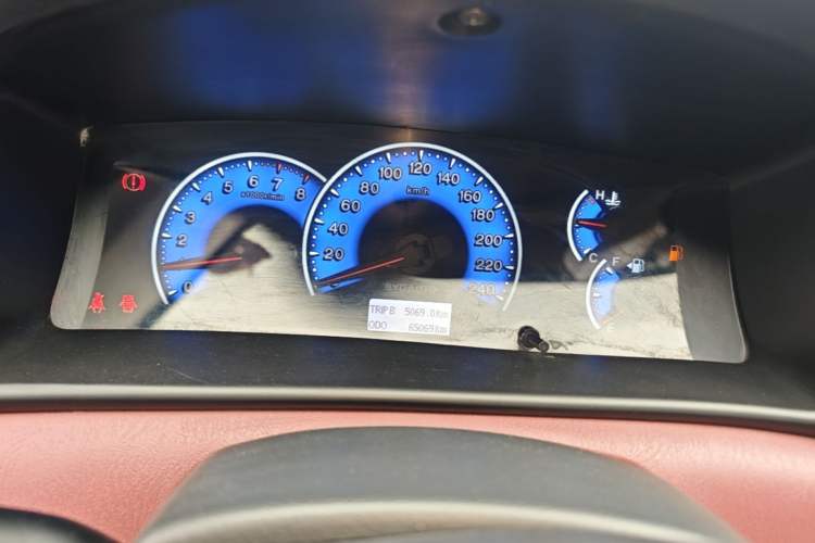 Used BYD F3 2012 Energy-Saving Model 1.5L Manual Comfort Version Instrument Cluster