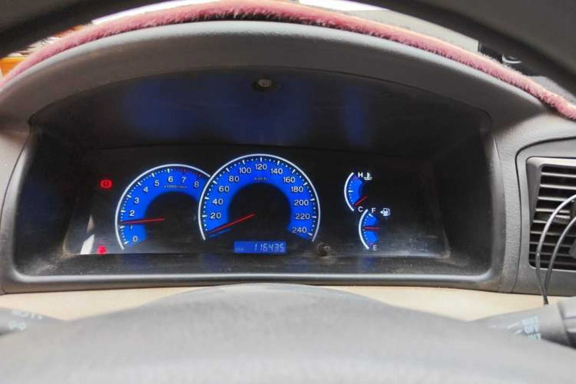 Used BYD F3 2012 Energy-Saving Model 1.5L Manual Comfort Version Instrument Cluster
