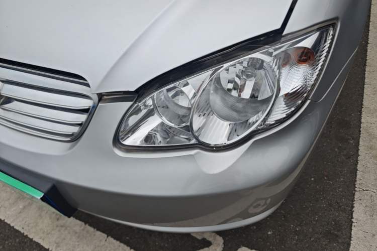Used BYD F3 2012 Energy-Saving Model 1.5L Manual Comfort Version Left Front Headlight