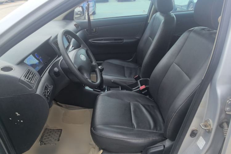 Used BYD F3 2012 Energy-Saving Model 1.5L Manual Comfort Version Left Front Seat