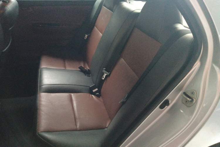 Used BYD F3 2012 Energy-Saving Model 1.5L Manual Comfort Version Left Rear Seat