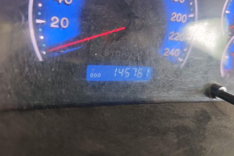 Used BYD F3 2012 Energy-Saving Edition 1.5L Manual Standard Model Odometer Close Up