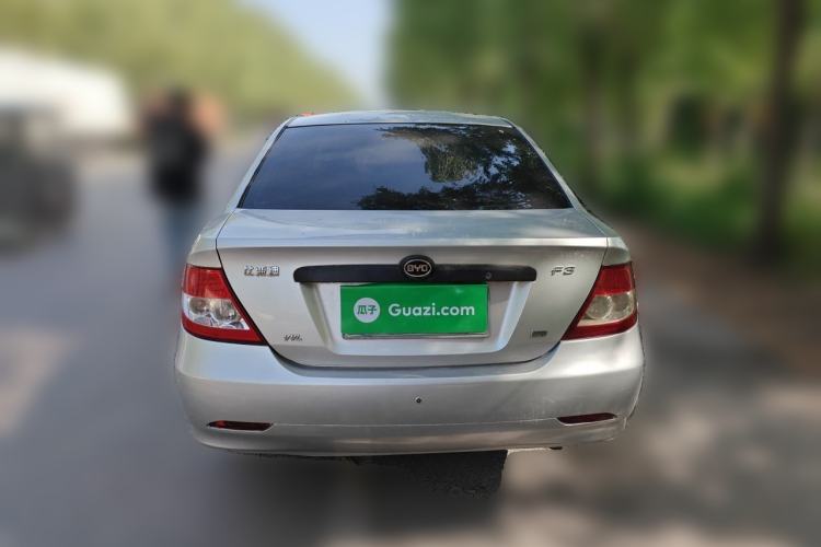 Used BYD F3 2012 Energy-Saving Edition 1.5L Manual Standard Model Rear