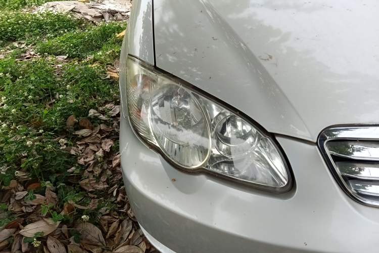 Used BYD F3 2012 Energy-Saving Edition 1.5L Manual Standard Model Right Front Headlight