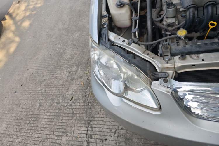 Used BYD F3 2012 Energy-Saving Model 1.5L Manual Comfort Version Right Front Headlight
