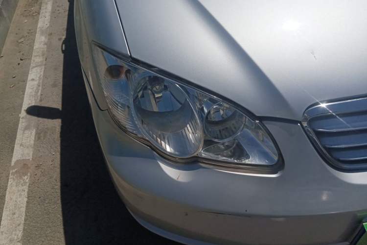 Used BYD F3 2012 Energy-Saving Model 1.5L Manual Comfort Version Right Front Headlight