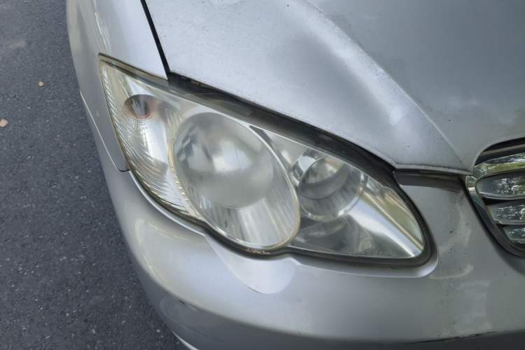 Used BYD F3 2012 Energy-Saving Model 1.5L Manual Comfort Version Right Front Headlight