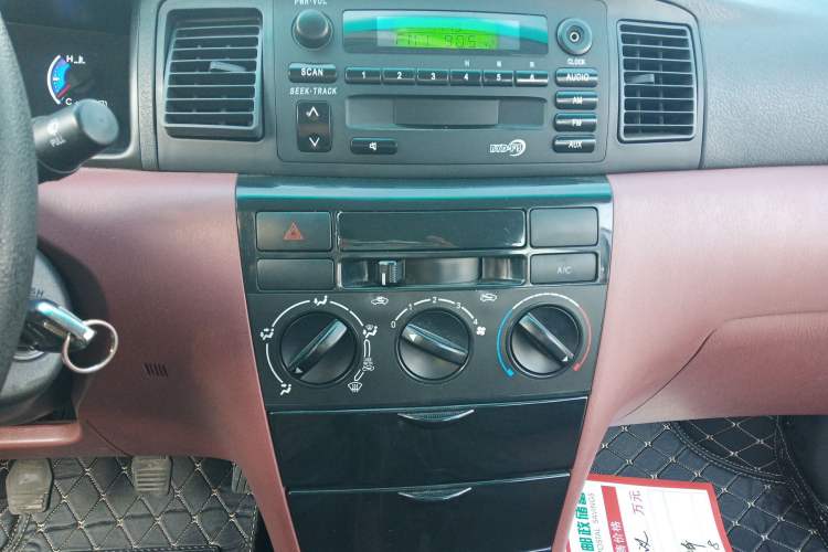 Used BYD F3 2012 Energy-Saving Model 1.5L Manual Comfort Version Audio And AC Panel