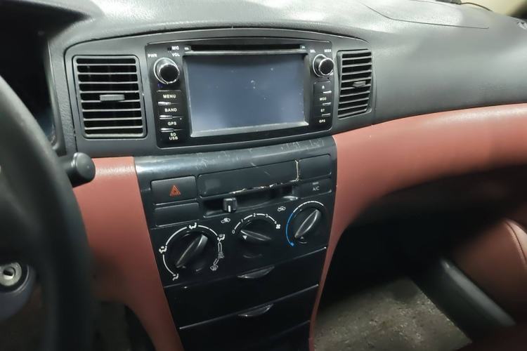 Used BYD F3 2012 Energy-Saving Model 1.5L Manual Comfort Version Audio And AC Panel