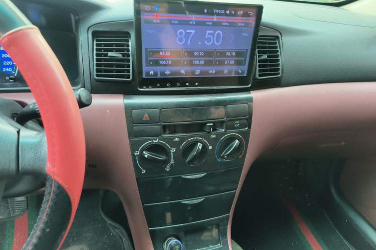 Used BYD F3 2012 Energy-Saving Edition 1.5L Manual Standard Model Audio And AC Panel
