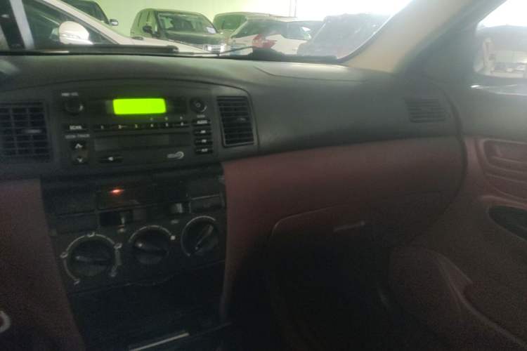 Used BYD F3 2012 Energy-Saving Model 1.5L Manual Comfort Version Audio And AC Panel