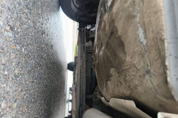 Used BYD F3 2012 Energy-Saving Edition 1.5L Manual Standard Model Chassis Rear