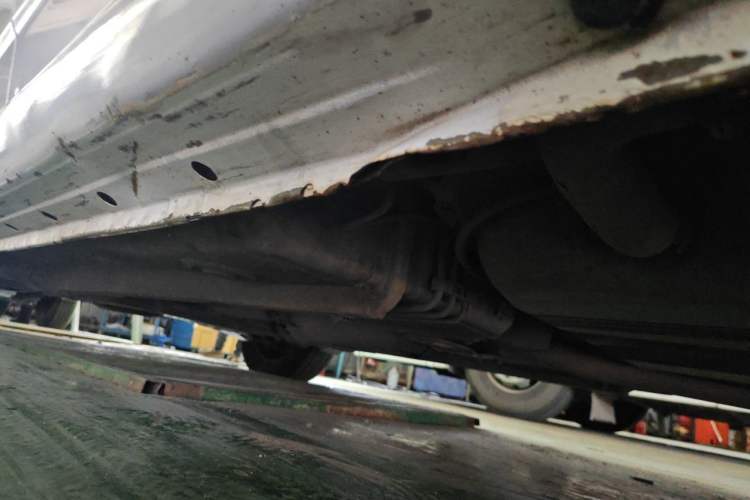 Used BYD F3 2012 Energy-Saving Model 1.5L Manual Comfort Version Chassis Rear Left
