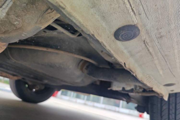 Used BYD F3 2012 Energy-Saving Model 1.5L Manual Comfort Version Chassis Rear Left