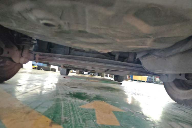 Used BYD F3 2012 Energy-Saving Model 1.5L Manual Comfort Version Chassis Rear