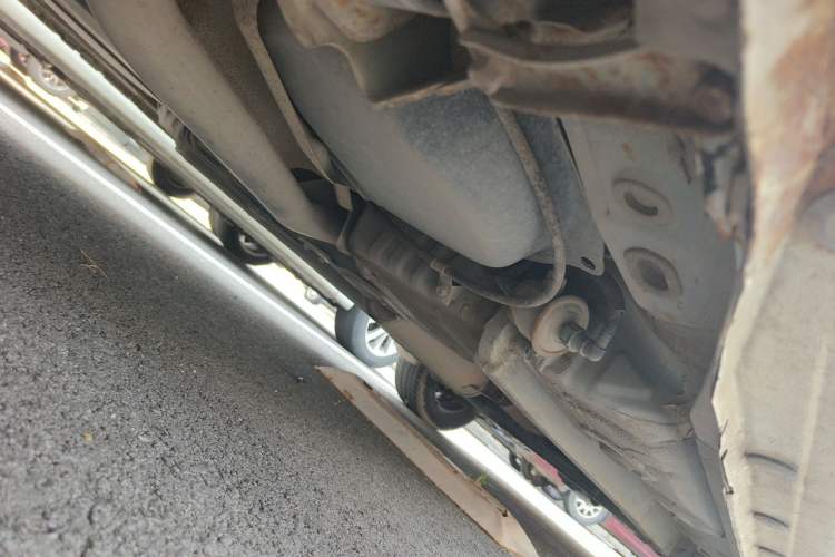 Used BYD F3 2012 Energy-Saving Model 1.5L Manual Comfort Version Chassis Rear Right