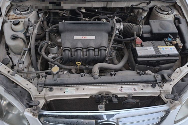 Used BYD F3 2012 Energy-Saving Model 1.5L Manual Comfort Version Engine Bay