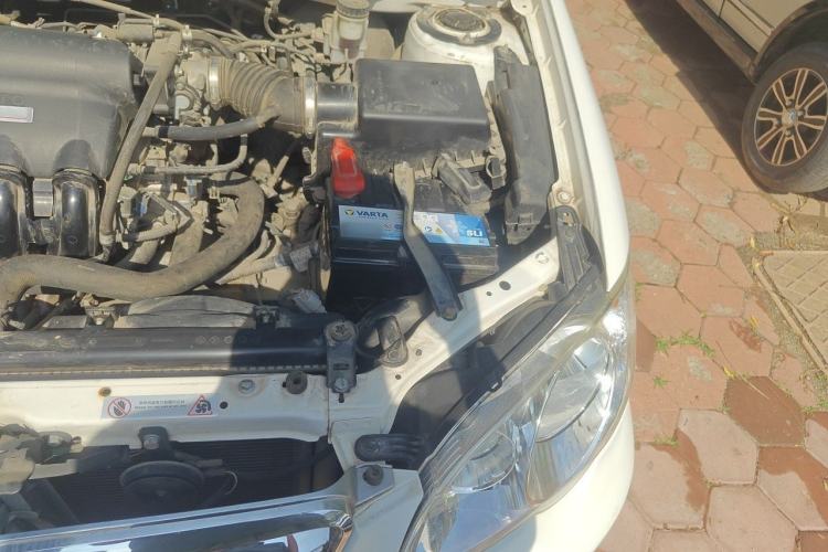 Used BYD F3 2012 Energy-Saving Model 1.5L Manual Comfort Version Engine Bay Left