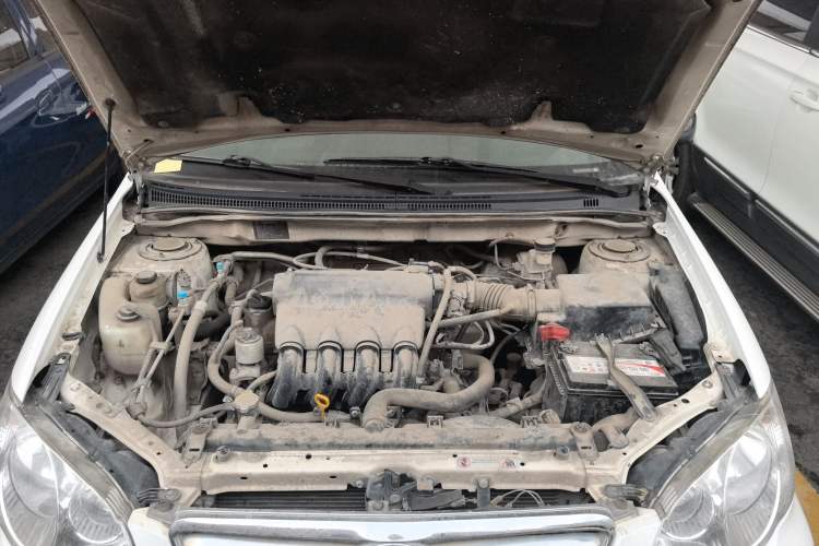 Used BYD F3 2012 Energy-Saving Model 1.5L Manual Comfort Version Engine Bay