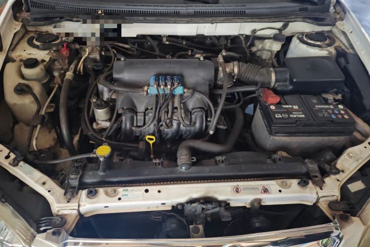 Used BYD F3 2012 Energy-Saving Model 1.5L Manual Comfort Version Engine Bay