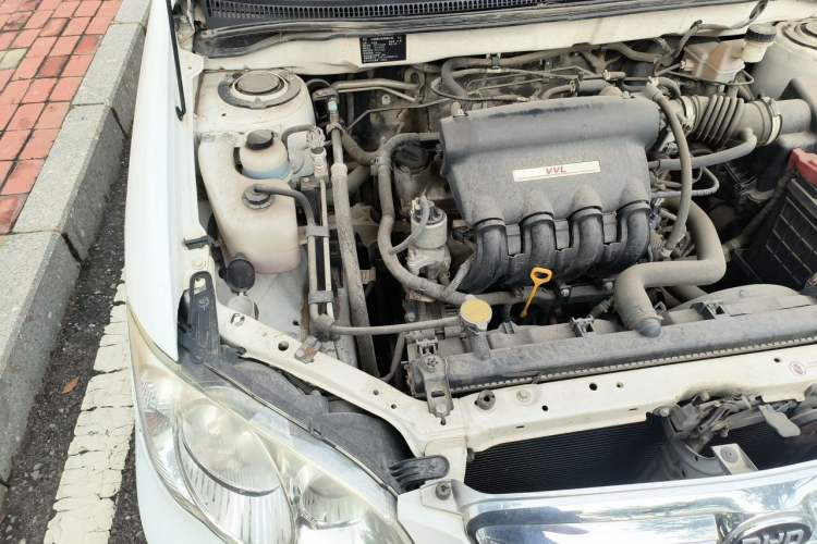Used BYD F3 2012 Energy-Saving Edition 1.5L Manual Standard Model Engine Bay Right
