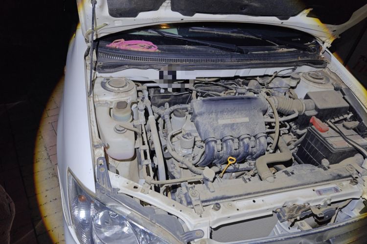 Used BYD F3 2012 Energy-Saving Model 1.5L Manual Comfort Version Engine Bay Right