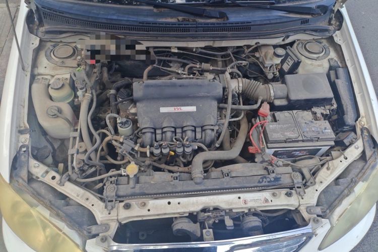 Used BYD F3 2012 Energy-Saving Model 1.5L Manual Comfort Version Engine Bay
