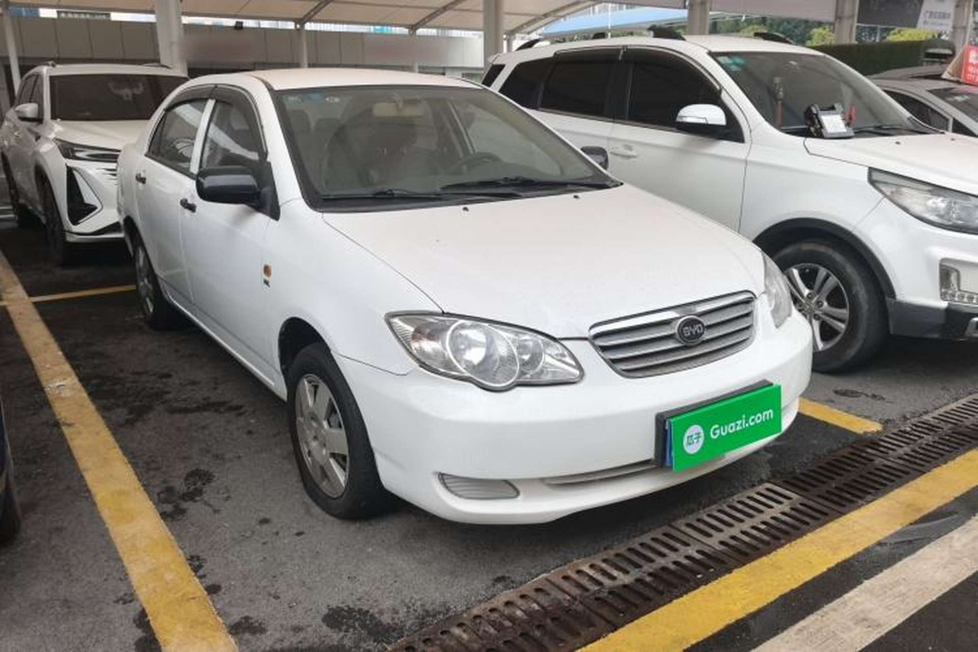 Used BYD F3 2012 Energy-Saving Model 1.5L Manual Comfort Version Exterior 1