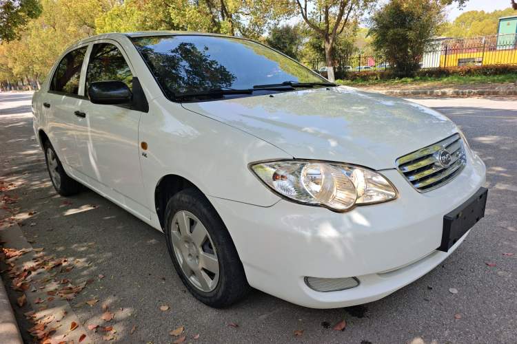 Used BYD F3 2012 Energy-Saving Model 1.5L Manual Comfort Version Exterior 1