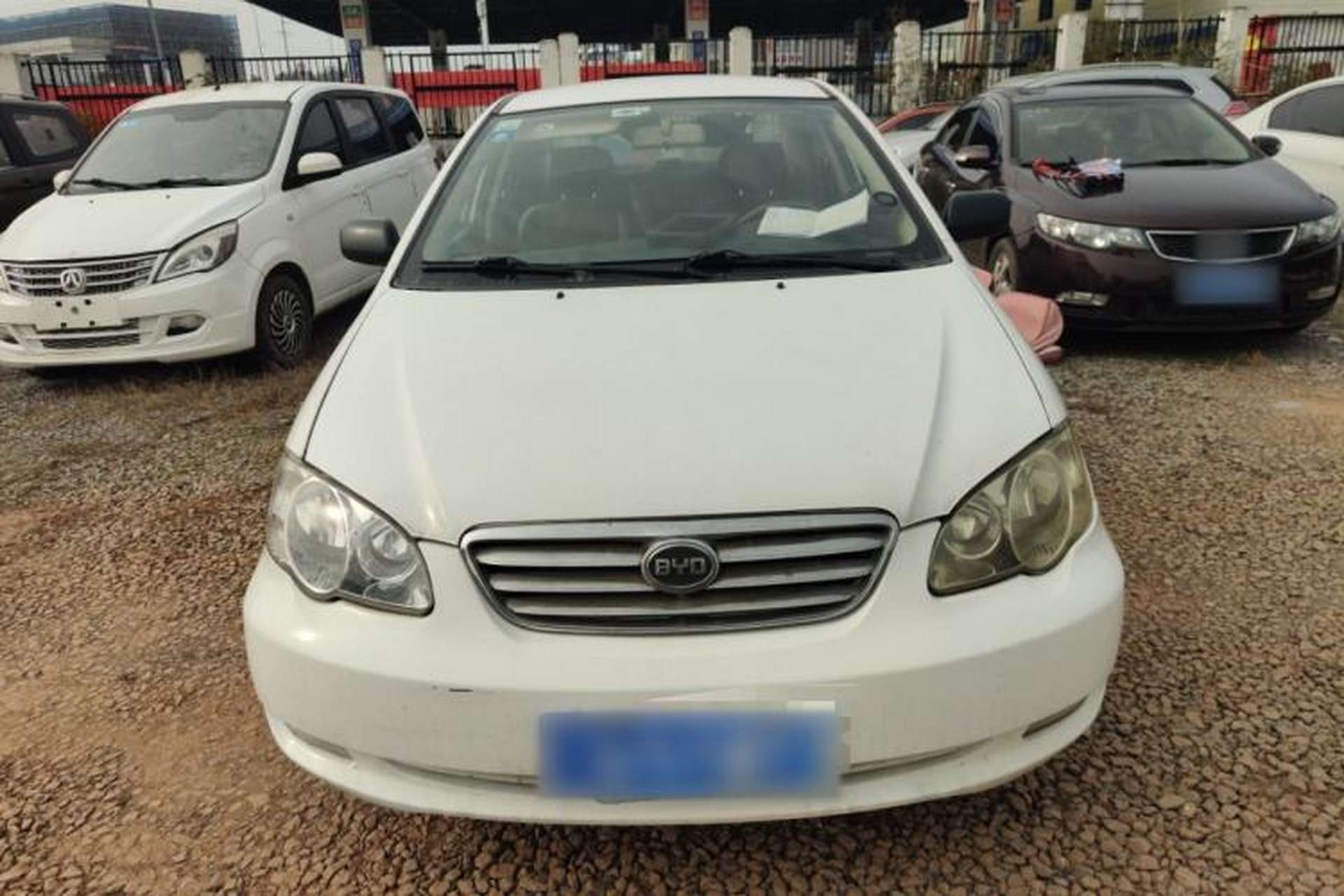 Used BYD F3 2012 Energy-Saving Model 1.5L Manual Comfort Version Exterior 1