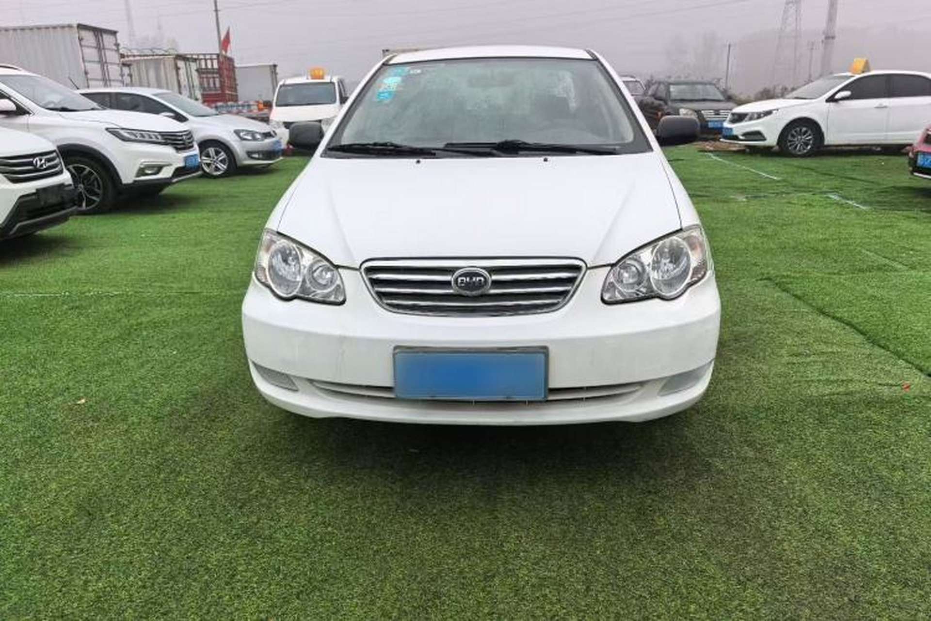 Used BYD F3 2012 Energy-Saving Model 1.5L Manual Comfort Version Exterior 4