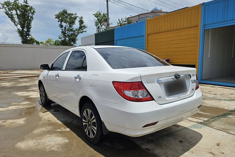 Used BYD F3 2012 Energy-Saving Edition 1.5L Manual Standard Model Exterior 4