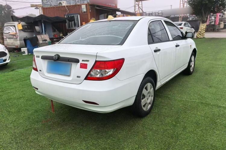 Used BYD F3 2012 Energy-Saving Model 1.5L Manual Comfort Version Exterior 7