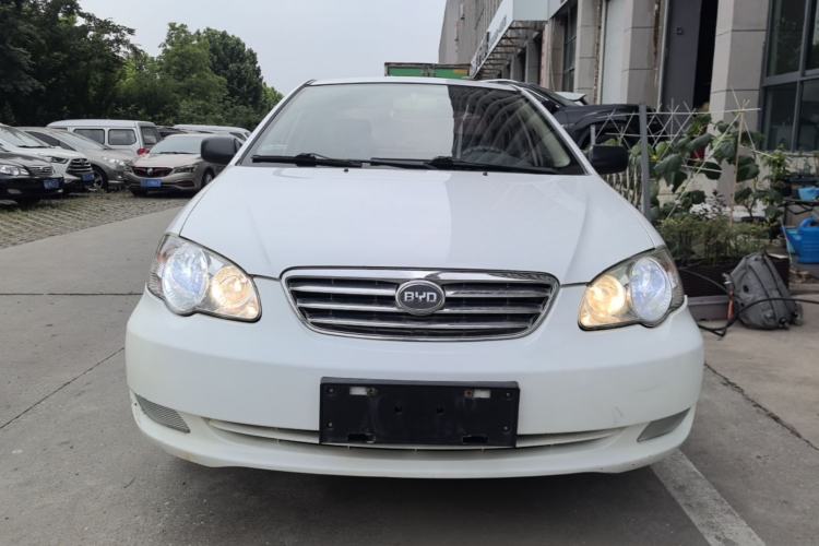Used BYD F3 2012 Energy-Saving Model 1.5L Manual Comfort Version Front