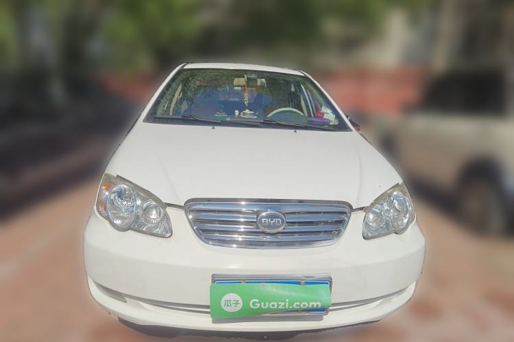 Used BYD F3 2012 Energy-Saving Model 1.5L Manual Comfort Version Front